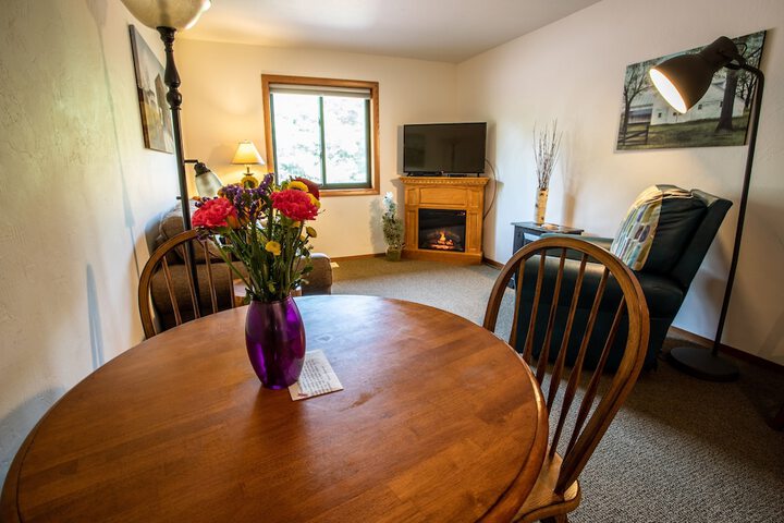 Open Hearth Lodge