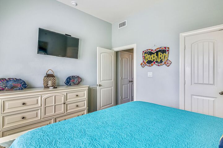 Room 26 of 40