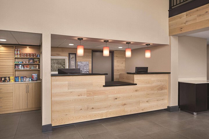 Country Inn & Suites by Radisson Dunn I-95