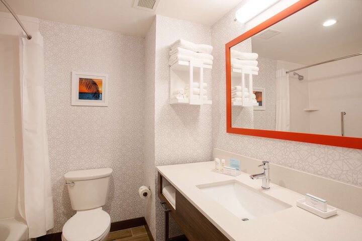 Room 8 of 36
