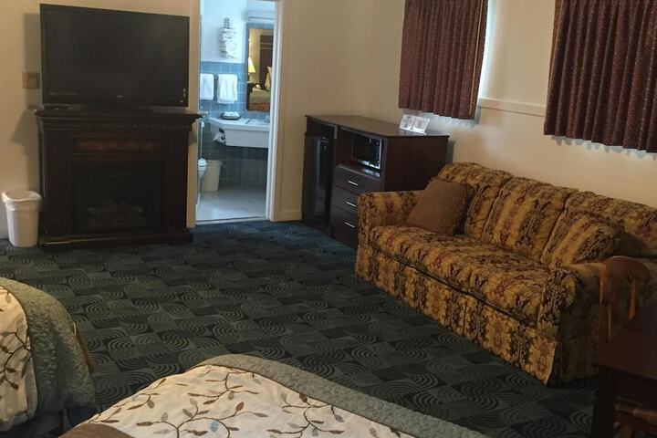 Room 20 of 33