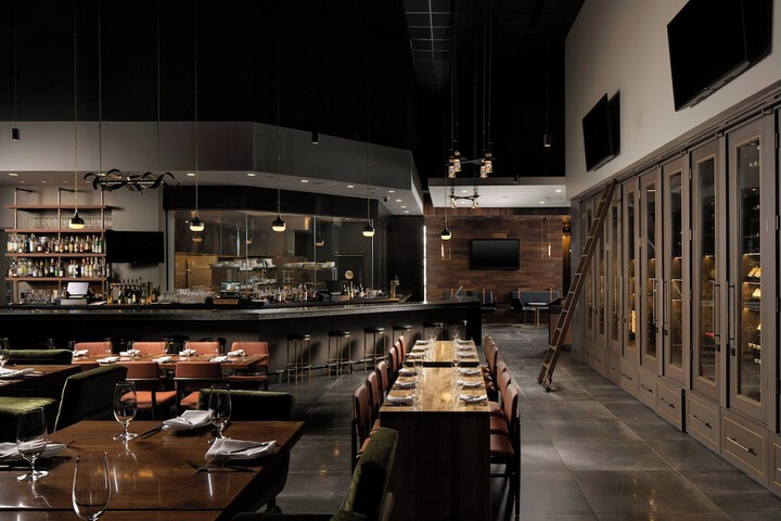 Dining 92 of 120