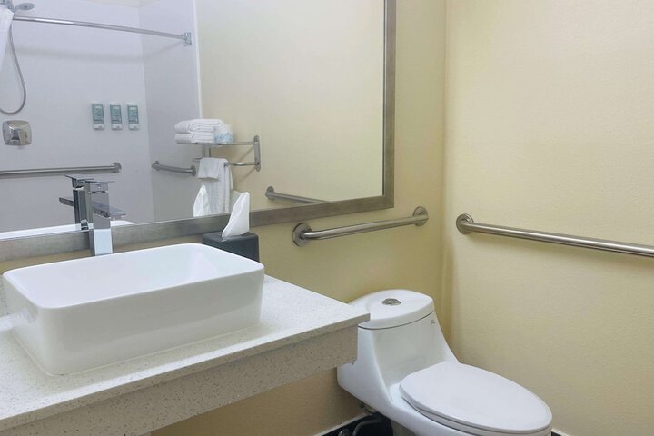 Best Western Kokomo Hotel