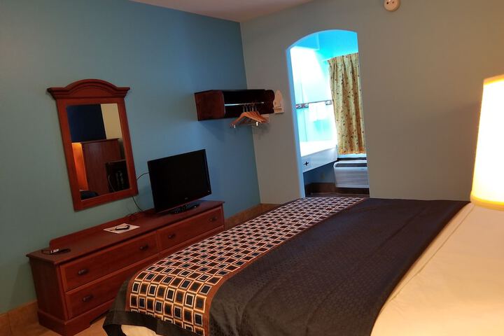 Room 55 of 121