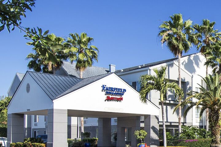 Fairfield Inn & Suites by Marriott Ft. Myers / Cape Coral
