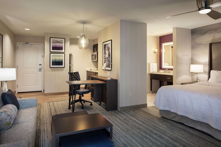 Room 12 of 35