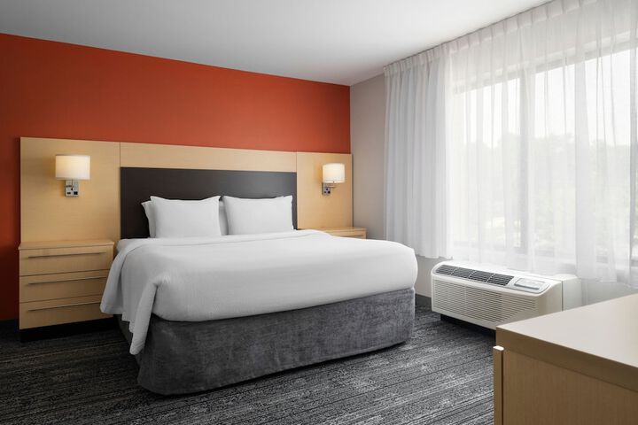 Room 21 of 31