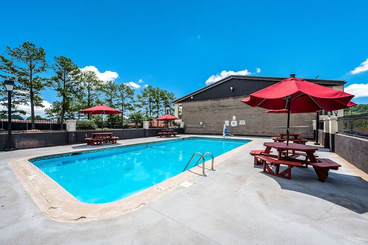 Pool 9 of 45
