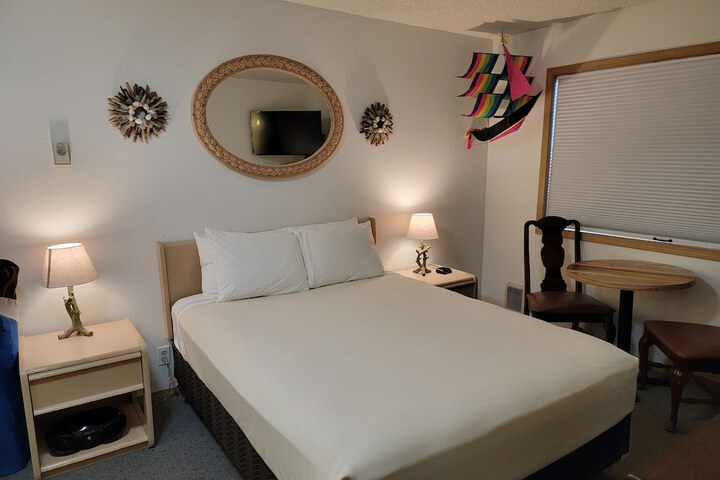 Room 38 of 127