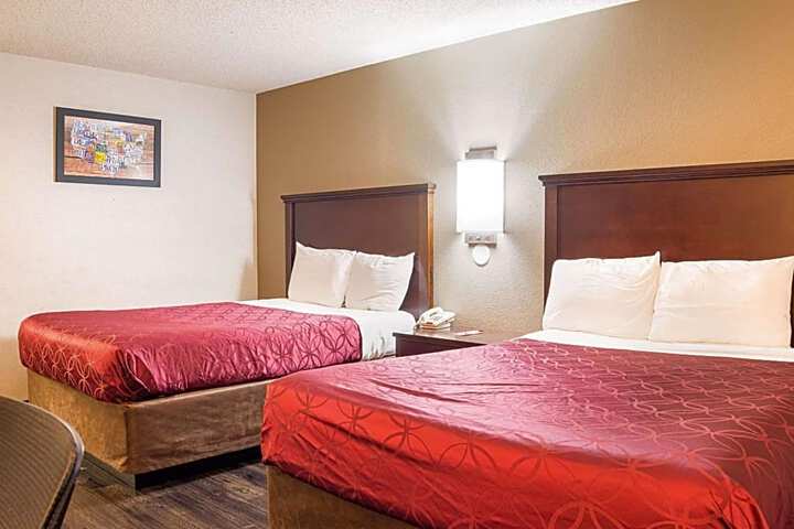 Econo Lodge Southeast