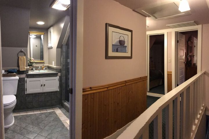 Room 50 of 79