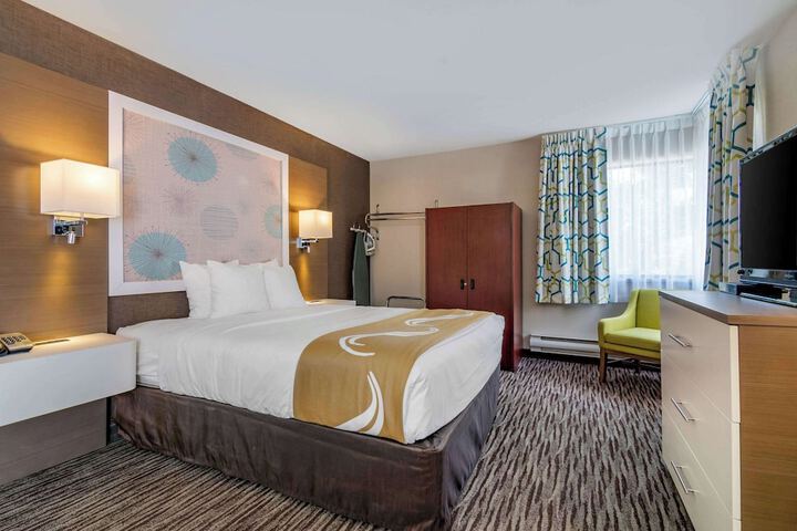 Room 21 of 53
