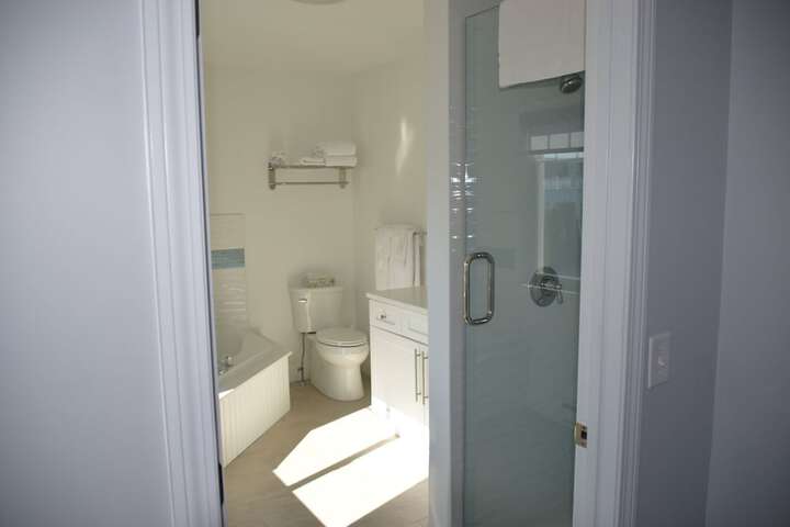 Room 51 of 69