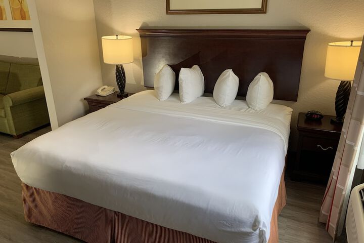 Room 43 of 54