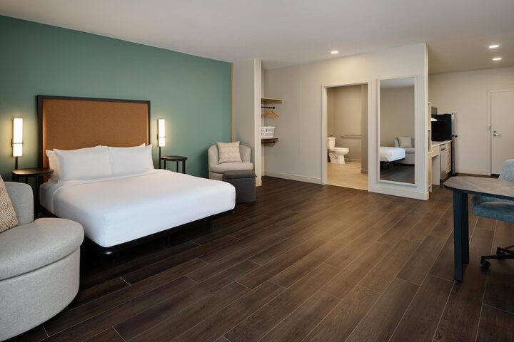 LivSmart Studios by Hilton Tullahoma
