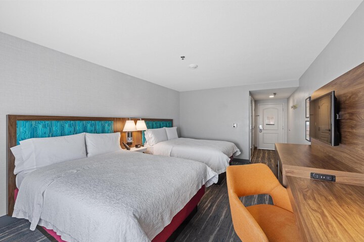 Hampton Inn & Suites Madera