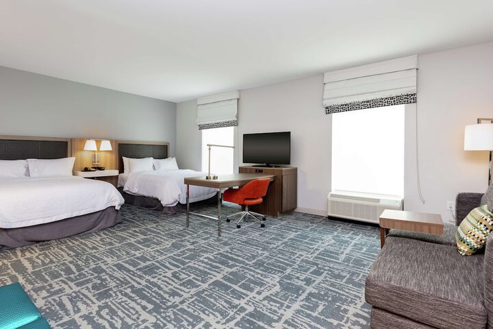 Room 21 of 32
