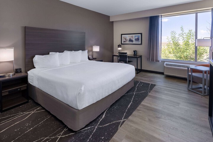 Room 21 of 46
