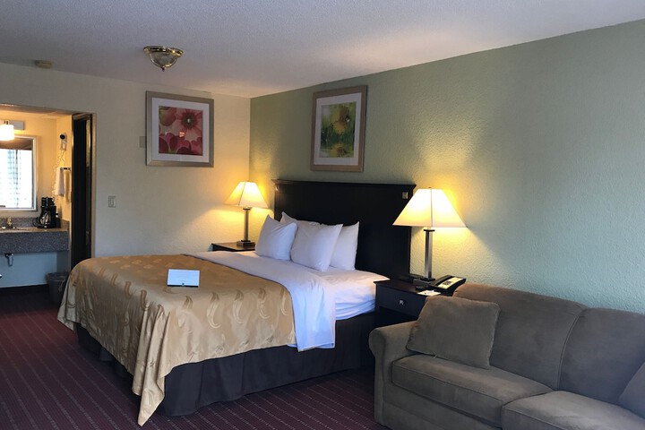Room 20 of 52