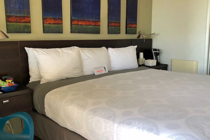 Room 18 of 47