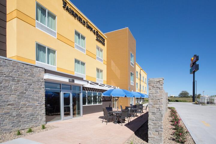 Fairfield Inn & Suites by Marriott Burlington