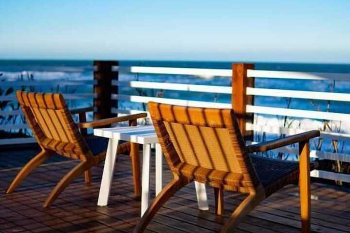 Melbourne Beach Resort & Surf Club