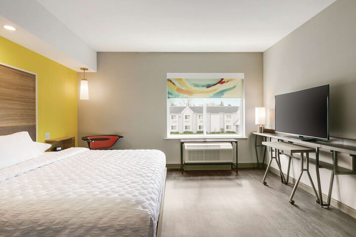 Room 13 of 50