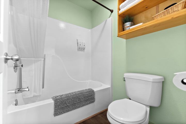 Room 42 of 56