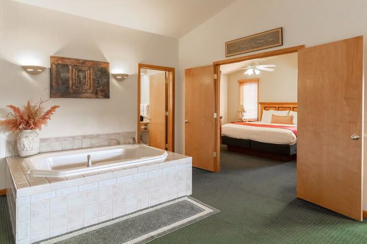Room 41 of 82