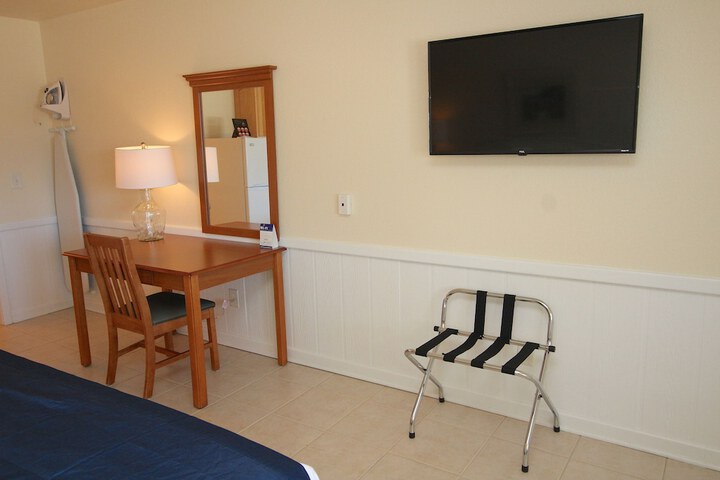 Room 16 of 48