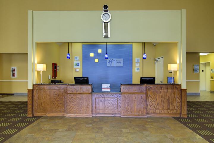 Hotel Interior 12 of 48
