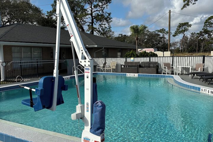 Pool 5 of 65