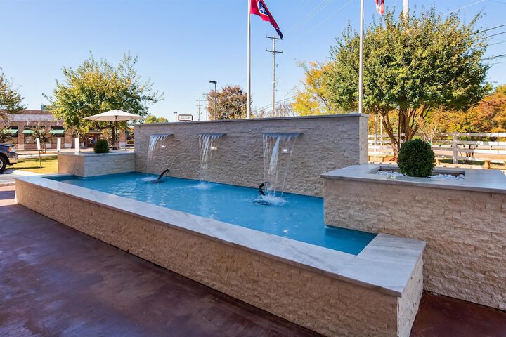 Best Western Plus Galleria Inn & Suites