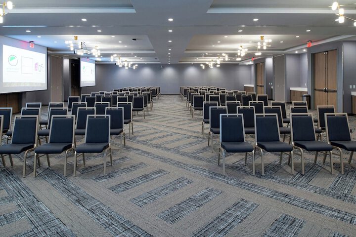 Aloft by Marriott North Kansas City
