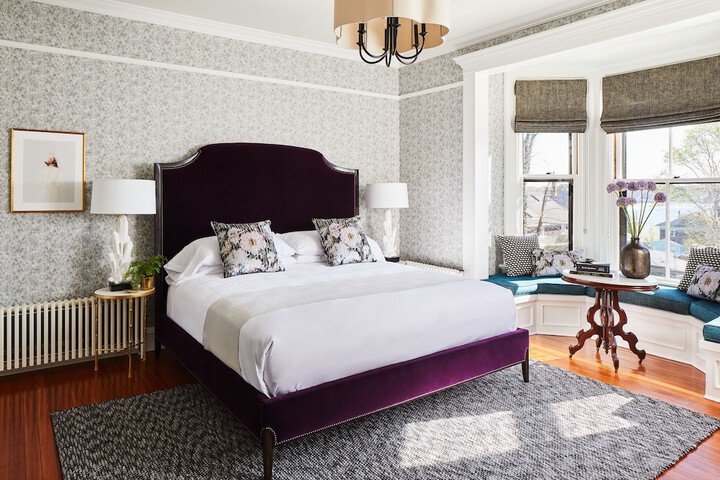 Room 43 of 78