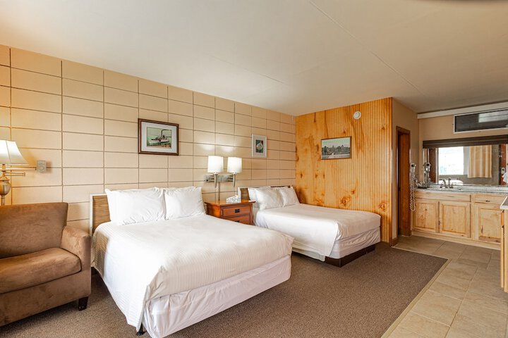 Room 38 of 73