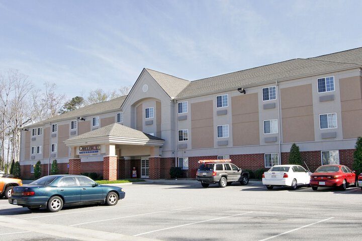 Hotel 4 of 25