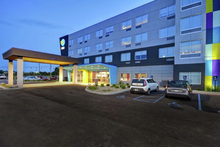 Hotel 3 of 46
