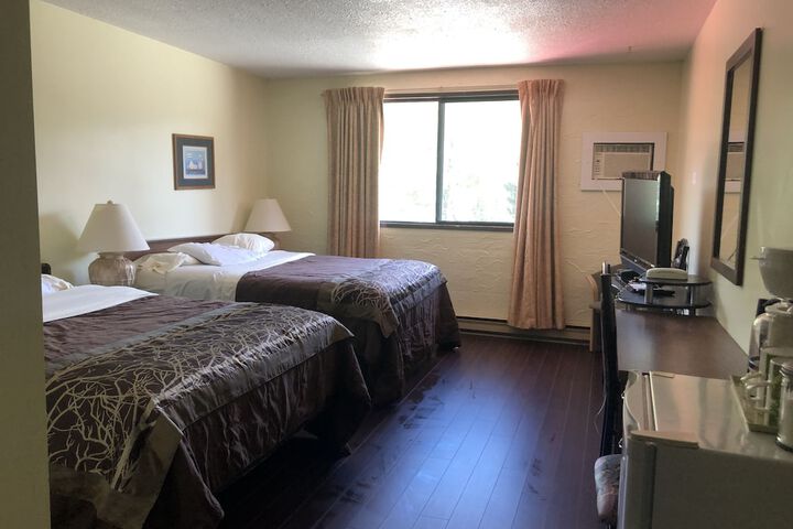 Room 35 of 38