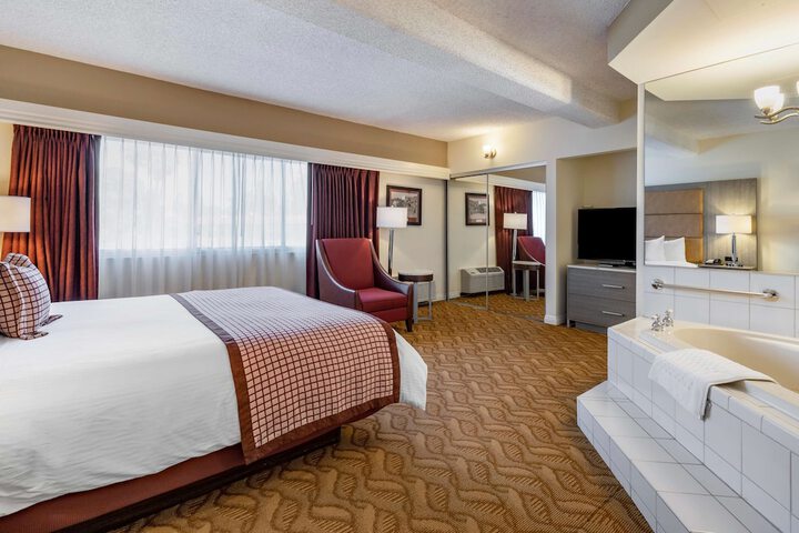 Room 42 of 46