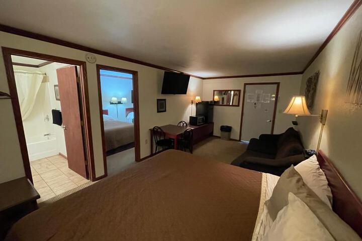 Highland Court Motel