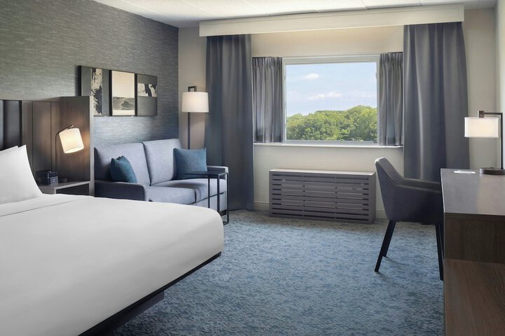 Renaissance Framingham Hotel & Conference Center