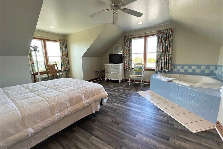 Pony Island Inn