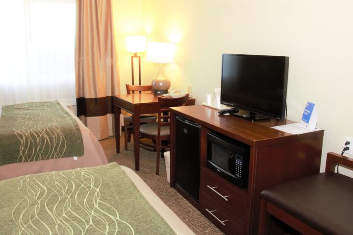 Room 6 of 45