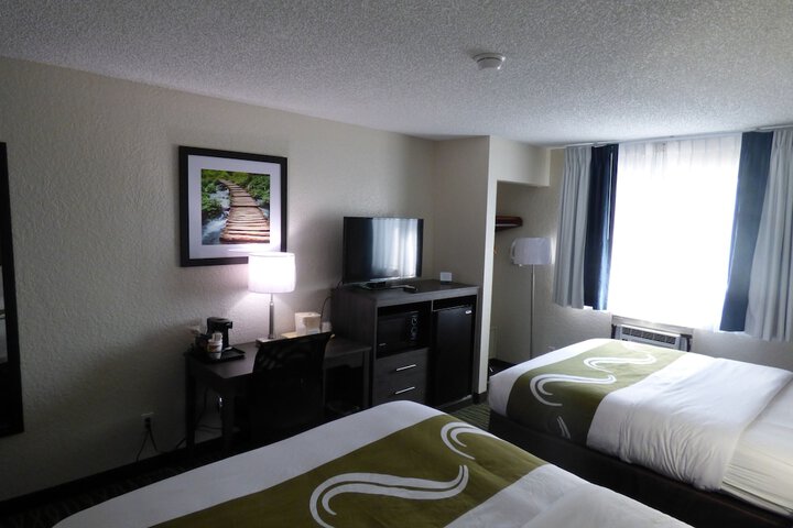 Quality Inn & Suites Leesburg Chain of Lakes