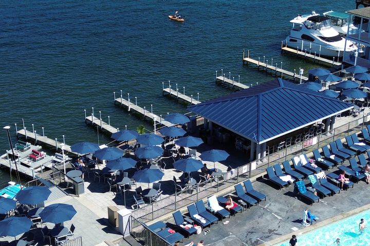 The Georgian Lakeside Resort