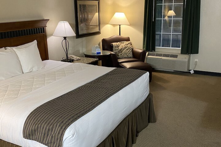 Room 17 of 50