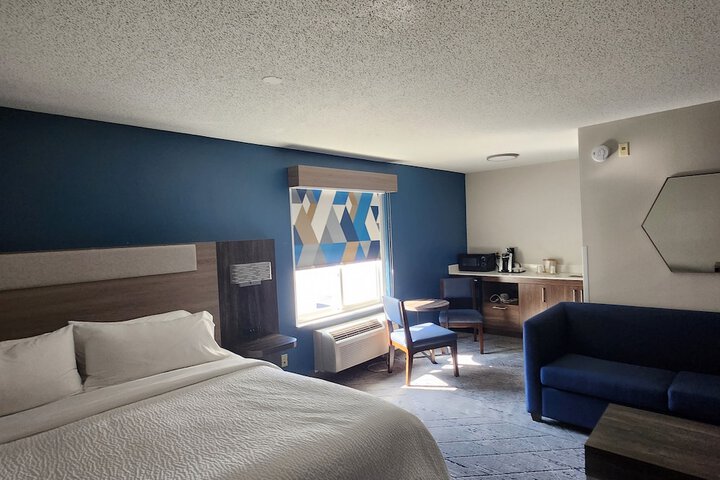 Room 20 of 39