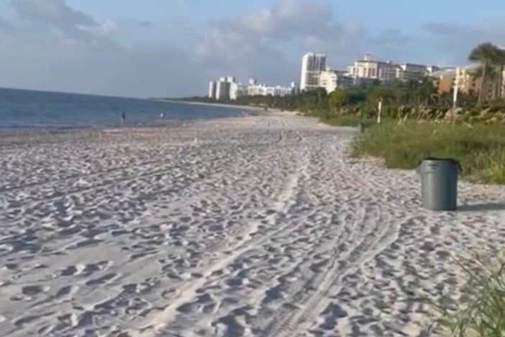 Beach 29 of 34