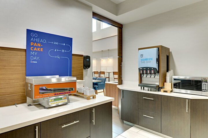 Holiday Inn Express Hotel & Suites Weatherford by IHG
